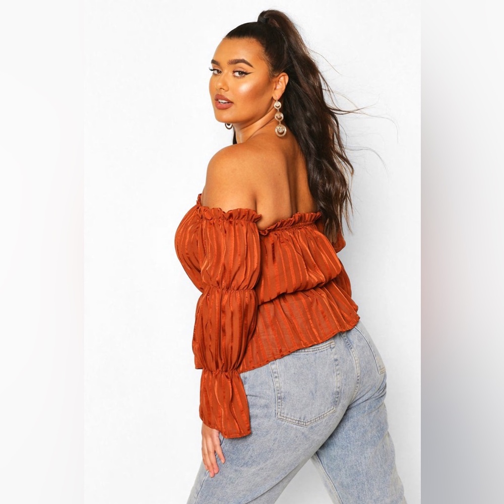 Boohoo Rust Off-Shoulder Top - Picture 3 of 5